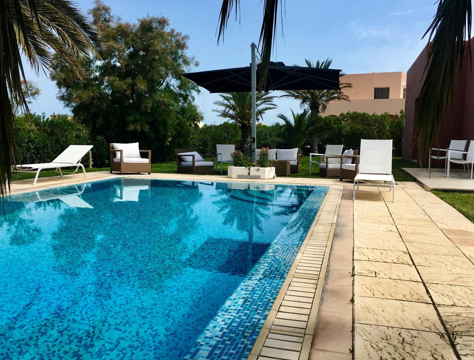 Luxury Villa In La Marsa With Pool Exterior foto